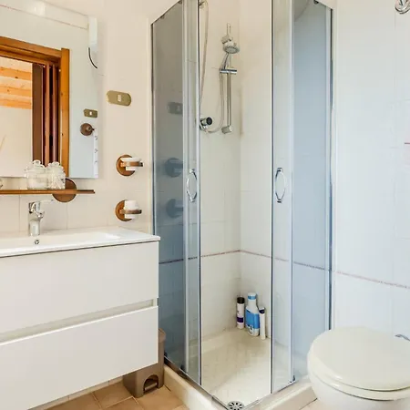 Vila Guesthost - Al Corbezzolo With Parking *