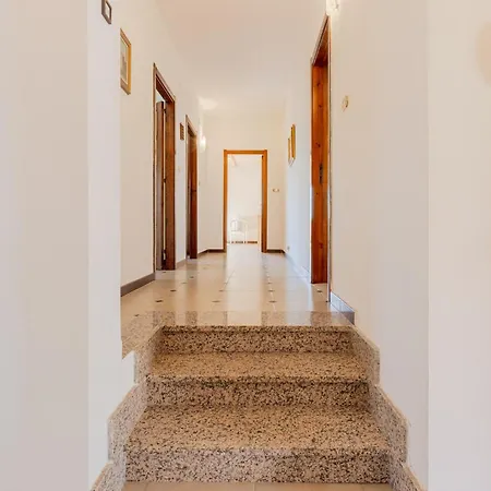 וילה Guesthost - Al Corbezzolo With Parking גונזה