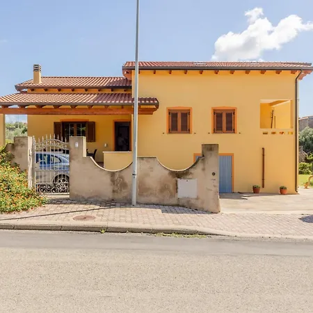 וילה Guesthost - Al Corbezzolo With Parking
